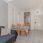 Vibrant Trastevere 2 Bedrooms On Via Del Moro